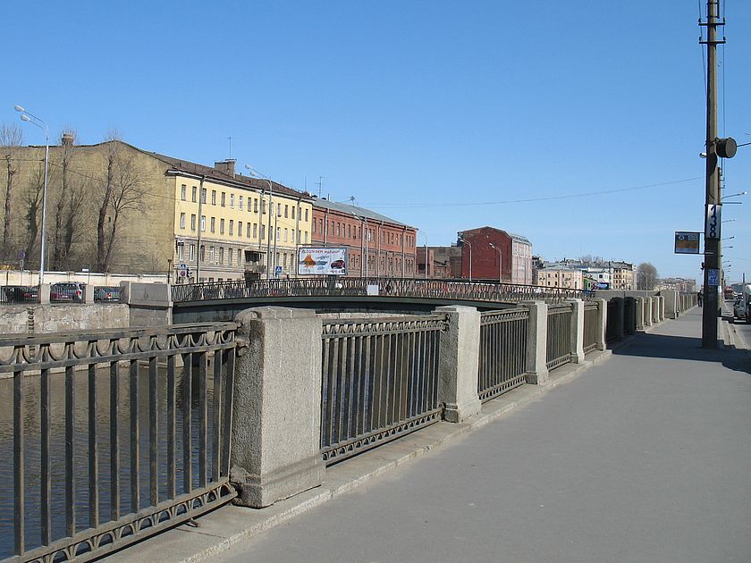 Набережная Обводного канала, чугунные решетки ограждения набережной, Борисов мост