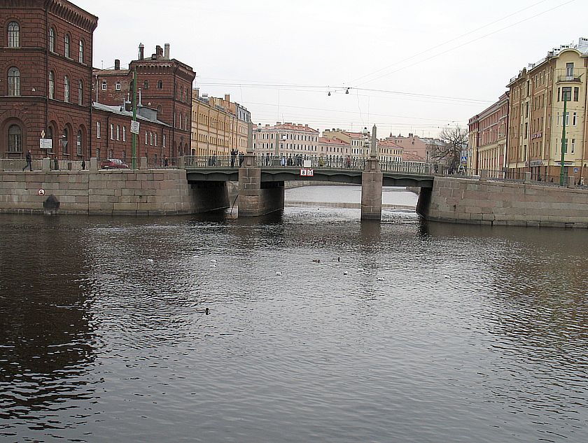 Мало-Калинкин мост, вид с Фонтанки